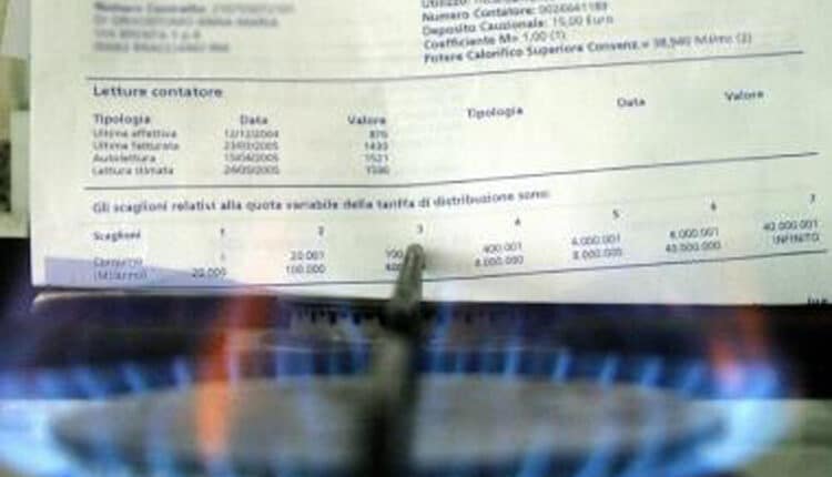 Il Governo deve decidere se prorogare gli sconti per le bollette energetiche in scadenza alla fine del primo trimestre 2023.