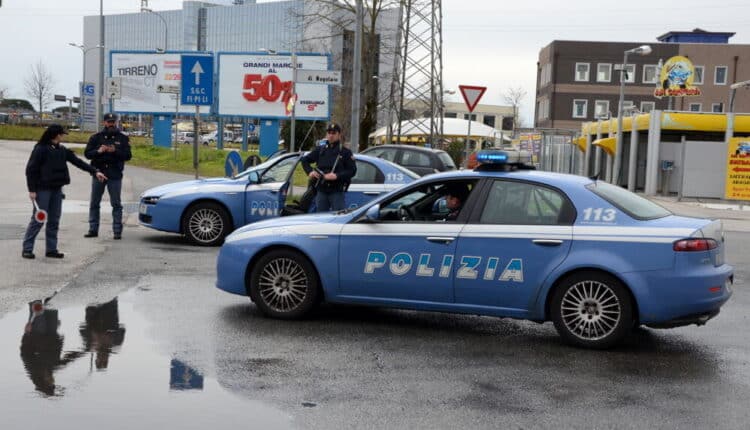 Pisa: diversi interventi della Polizia in seguito a risse e aggressioni nel centro storico e nella zona CEP della città, denunciati i colpevoli. 