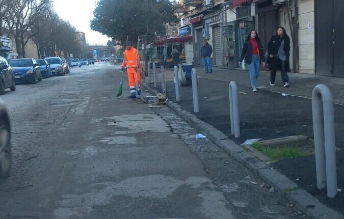 Napoli: al via le operazioni di pulizia radicale in dieci municipalità nel progetto 