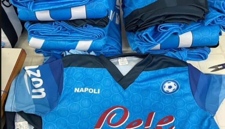 Portici (NA), scoperta una  fabbrica del falso: denunciata la titolare del locale