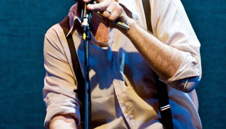 Milano: Stefano Orlandi all'Osoppo Theatre per celebrare Enzo Jannacci. 