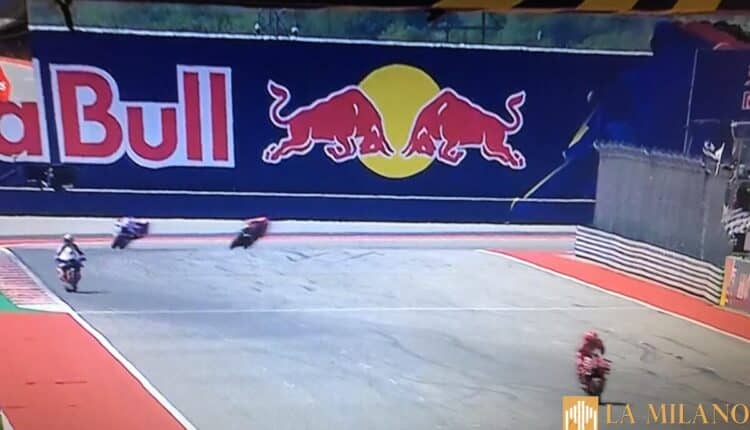 MotoGP, sprint race del Gran Premio di Austin: vince Bagnaia, 2° Rins e 3° Martin