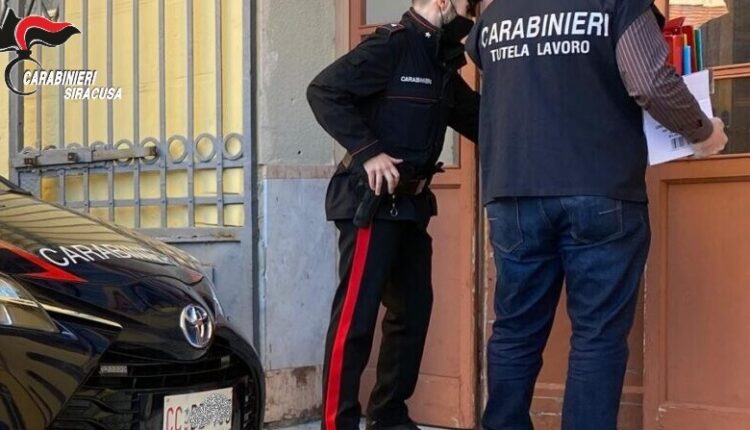 Siracusa: Carabinieri dell'Ispettorato del Lavoro | la lotta contro il caporalato e lo sfruttamento dei lavoratori.