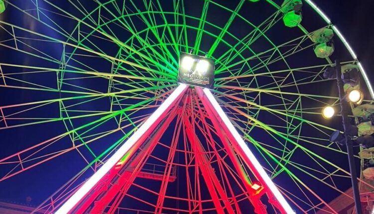 Milano: Inaugurazione della "Grand Roue 34" in Piazza Castello