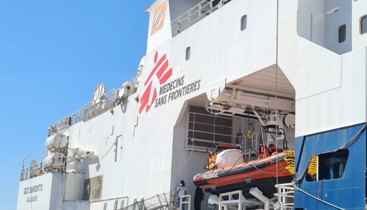 Napoli, una città d’accoglienza: arrivata questa mattina la nave Geo Barents con a bordo 75 persone da paesi africani.