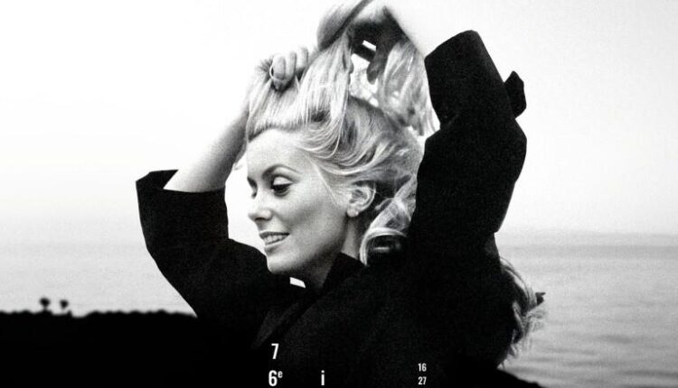 Cannes 2023: Catherine Deneuve protagonista del manifesto ufficiale