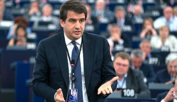 Informativa in Parlamento del Ministro Fitto: "ci sono alcuni obiettivi da rimodulare"