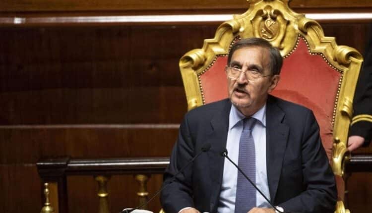 La Russa: "Nella Costituzione non c’è alcun riferimento all’antifascismo". Scatta una nuova bufera politica