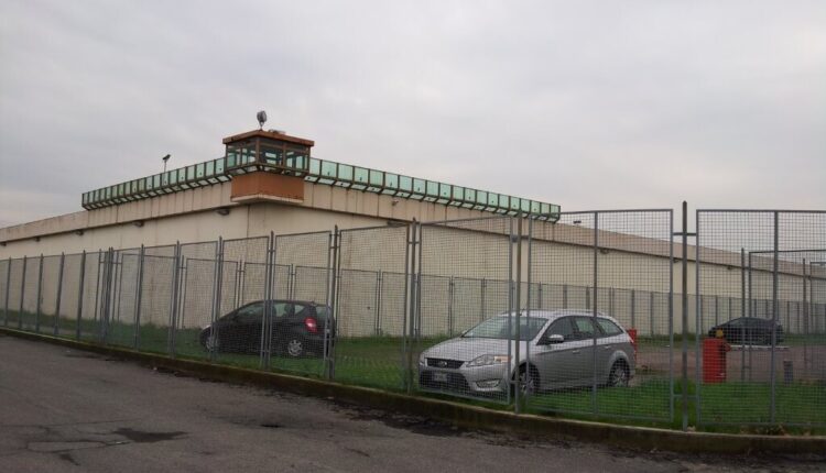 Besana, fa richiesta di tornare in cella perché la preferisce ai lavori sociali.