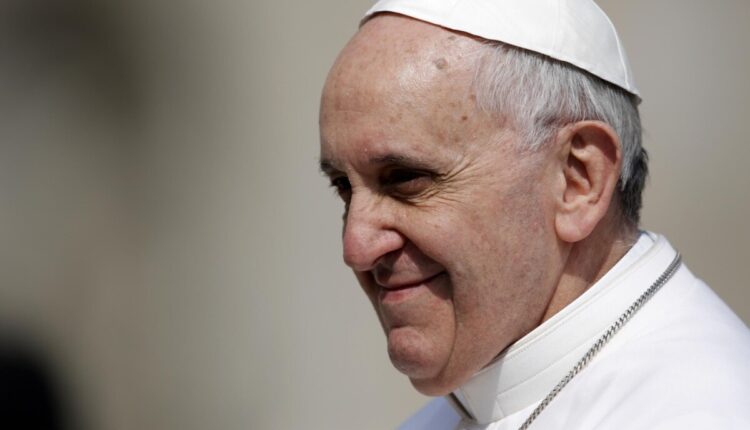 "Il ritorno della 'povertà di salute' sta assumendo in Italia proporzioni importanti": la denuncia del Papa