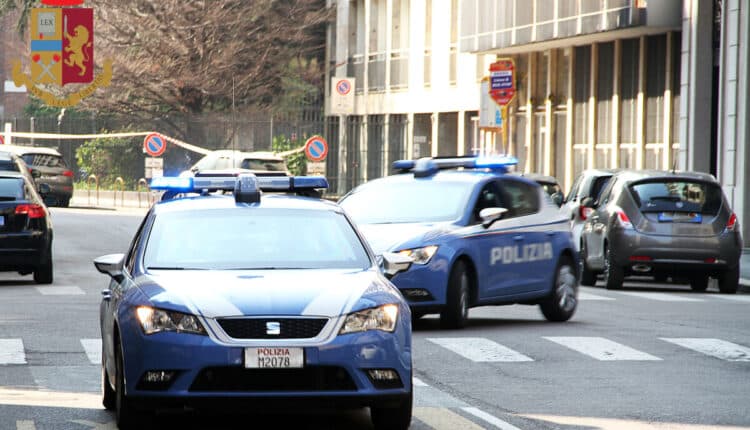 Milano: Continuano i controlli della polizia di stato a Barriera Milano