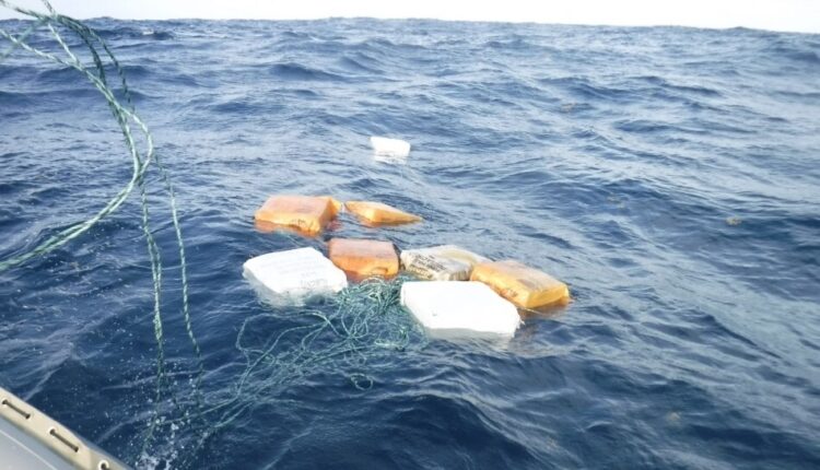 Sequestrati dalla Guardia di Finanza due tonnellate di cocaina lungo la costa orientale della Sicilia