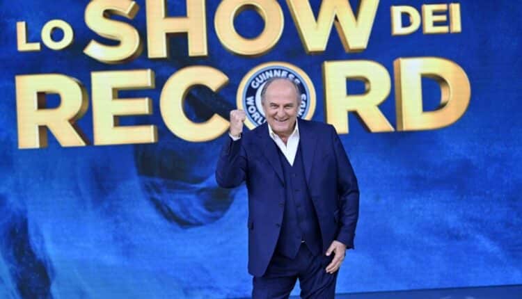 Lo Show dei Record questa sera, in prima serata su Canale 5.