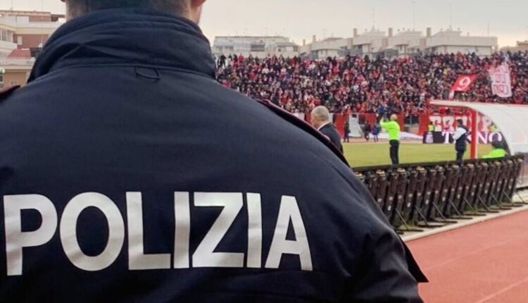 Pesaro: emessi cinque DASPO nei confronti di tifosi della VS Pesaro 1898.