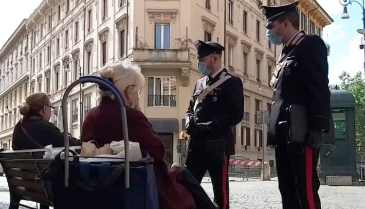 Roma, truffe agli anziani: la Polizia di Stato arresta in flagranza di reato un ventunenne di origini campane.