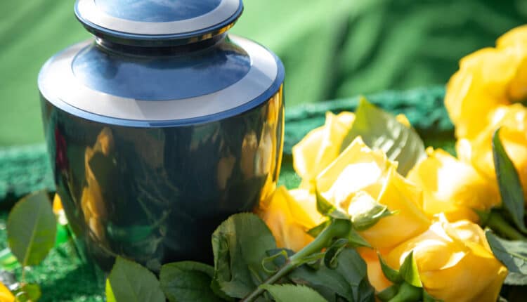 Cremazione dei defunti: che cos’è e come funziona