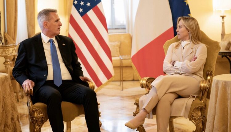 Meloni incontra la delegazione statunitense: al centro dei colloqui la maggiore stabilità negli interconnessi teatri di crisi internazionali