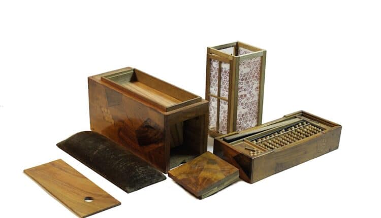 Bologna: I Musei Civici d'Arte Antica acquisiscono per donazione un pregevole nucleo collezionistico di oggetti e opere d'arte orientali di Norman Jones