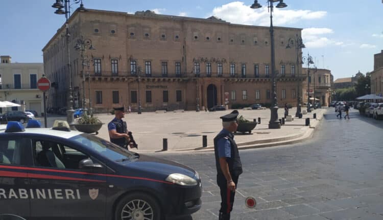 Manduria, provoca un sinistro stradale: fugge via appena scopre chi è l’altra persona coinvolta.