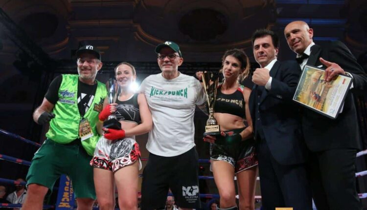 Elisabetta Canalis torna sul ring alla Reggia di Venaria in occasione di "The Night of Kick and Punch 14"