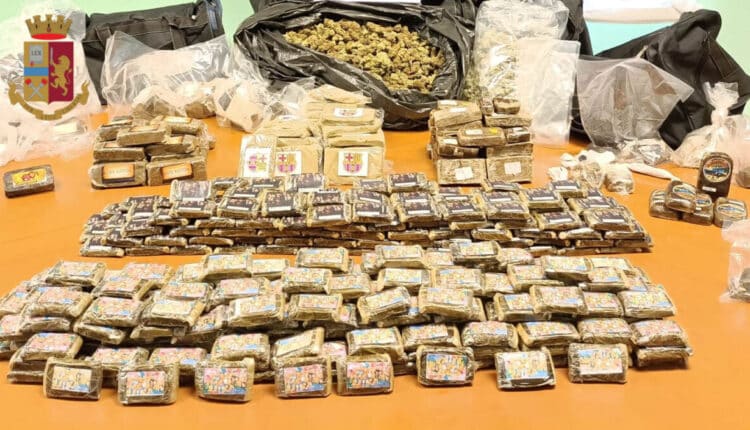 Foto SAN PAOLO Droga LOGO