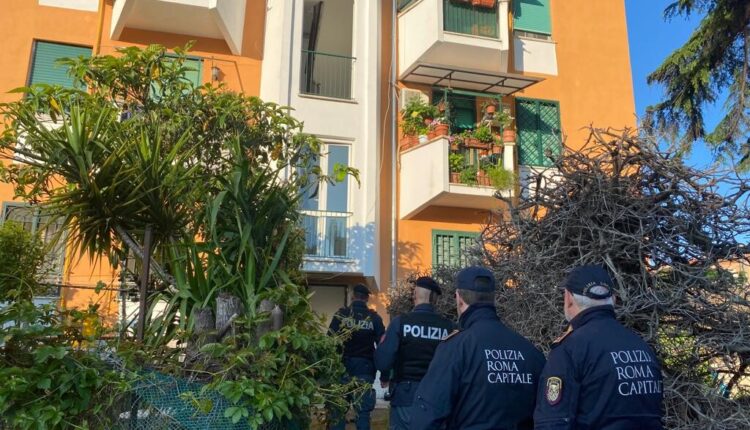 Foto Sgombero San Basilio (1)