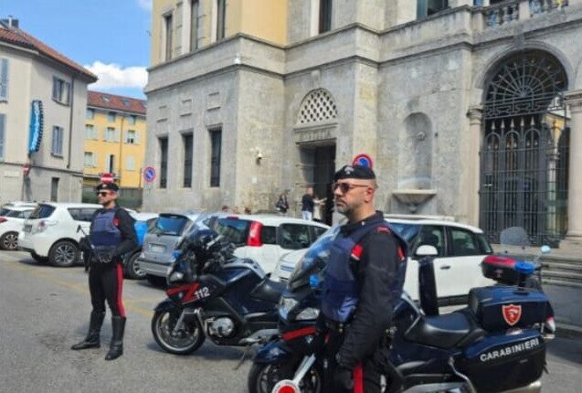 Monza, movida e spaccio: arrestato un barista in possesso di 47 dosi di cocaina in un locale del centro.
