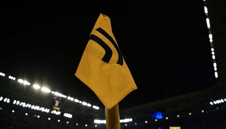 Juventus, oltre ai 10 punti di penalizzazione ecco la sentenza sulla manovra stipendi: maximulta da 718 mila euro