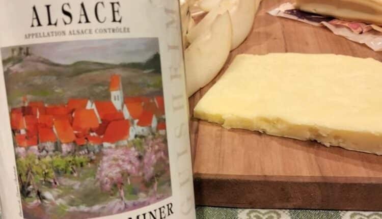 Milano: In Piazza Città di Lombardia "Francia Wine Festival". 