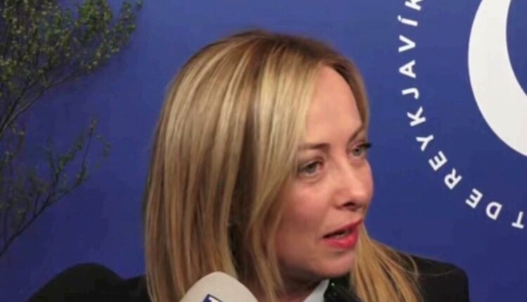 Giorgia Meloni in Islanda in occasione del quarto vertice del Consiglio d'Europa