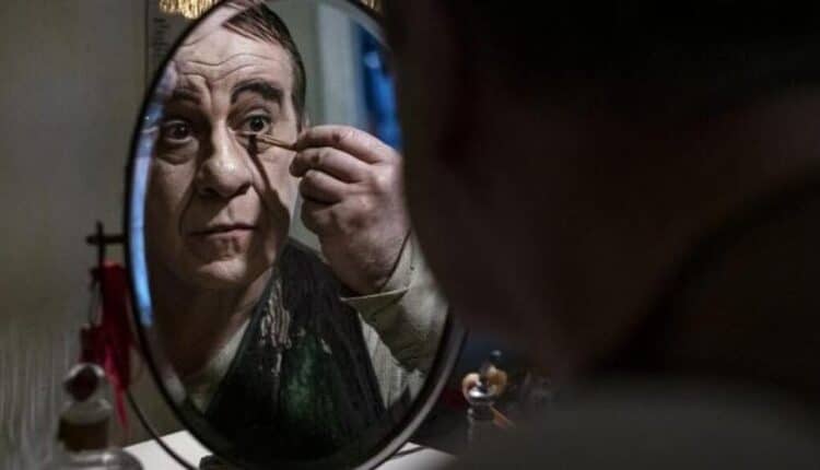 Qui rido io di Mario Martone arriva su Rai Uno in prima serata