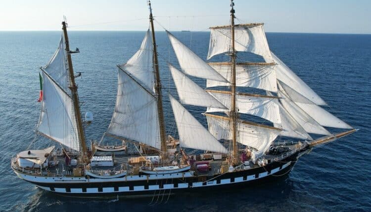 Messina: presente la nave scuola Palinuro della Marina Militare per lo sbarco di Don Giovanni D'Austria