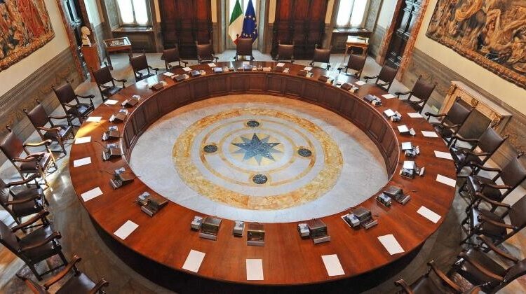 Nomine: commissari per INPS e INAIL. Slitta la scelta del nuovo capo della Guardia di Finanza