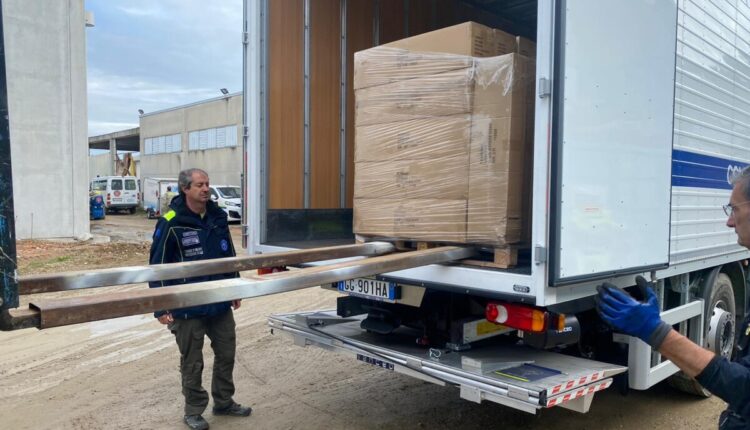 Emilia Romagna: La protezione civile di Milano invia 500 brande