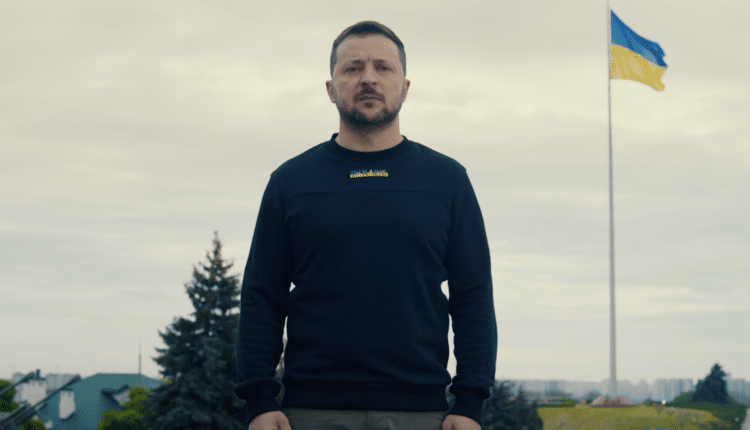 Ucraina: Volodymyr Zelensky paragona la Russia alla Germania nazista