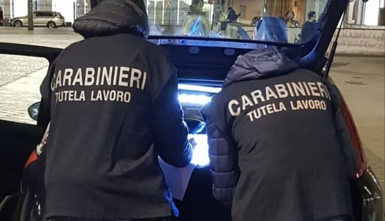 Bologna: eseguite ispezioni e controlli nei diversi luoghi di lavoro. 