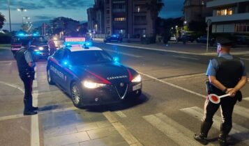 Controllo straordinario nella città di Viareggio con oltre 30 Carabinieri per il piano sicurezza della stagione estiva