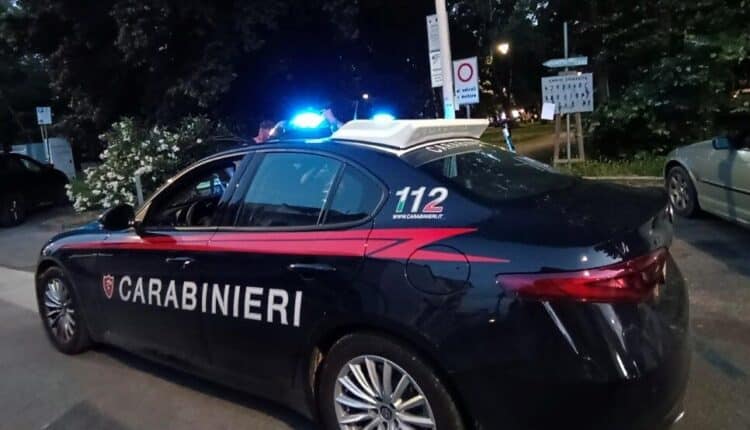 Controllo straordinario nella città di Viareggio con oltre 30 Carabinieri per il piano sicurezza della stagione estiva