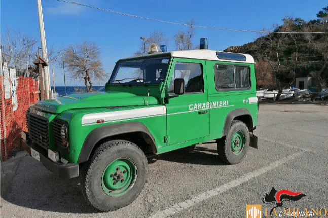 Livorno, guidava un'auto non sua: denunciato dai Carabinieri un 42enne sprovvisto di patente