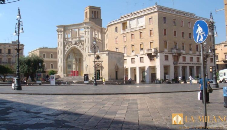 Lecce: premi per i cittadini più virtuosi vincitori dell’Eco-Concorso per la Giornata di Sensibilizzazione Ambientale in piazza Sant’Oronzo