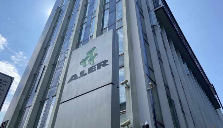 Lombardia: contro il caro affitti, 200 alloggi aler verranno destinati a famiglie con ISEE tra i 10000 e 16000 euro.