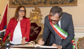 Palazzo degli Elefanti, insediato il nuovo sindaco Trantino: “i Catanesi stiano certi che non tradirò mai Catania”