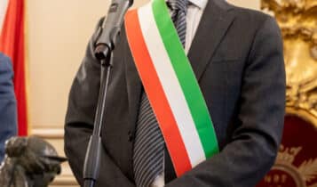 Palazzo degli Elefanti, insediato il nuovo sindaco Trantino: “i Catanesi stiano certi che non tradirò mai Catania”