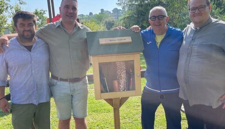 Altrogiro dona la ventiduesima Little Free Library della città di Pesaro al Quartiere 4, inaugurata domenica 11 giugno