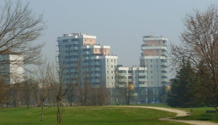 Torino: nel quartiere Mirafiori salvato un giovane dalla Polizia di Stato
