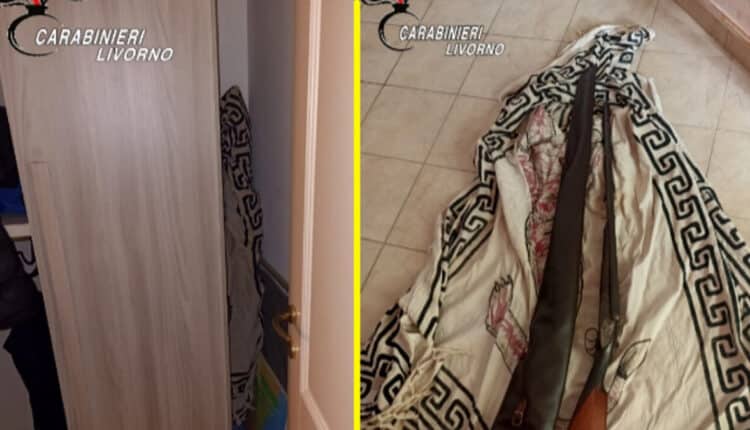 Campiglia Marittima (LI): 27enne denunciato per detenzione abusiva di armi.