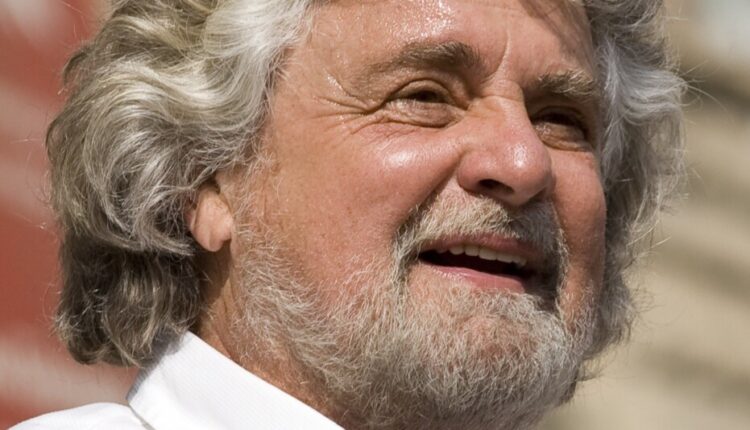 Beppe Grillo a Roma: l'occasione è un incontro con Pasquale Tridico e Giuseppe Conte