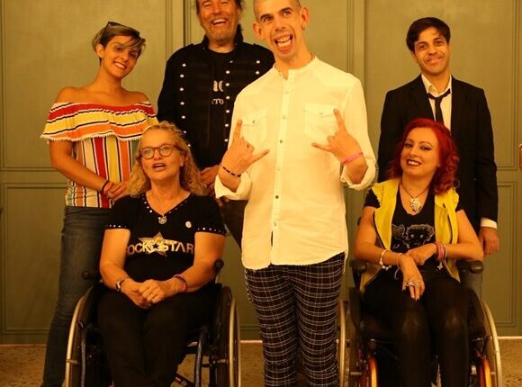 Catania: Minori fragili sulla rotta della legalità al ritmo dei Ladri di Carrozzelle.