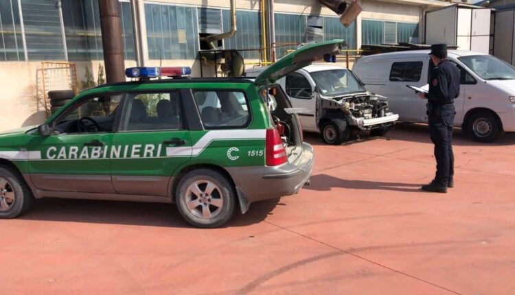 Inquinamento idrico e gestione illecita dei rifiuti: l’intervento dei Carabinieri Forestali in provincia di Siena e di Perugia