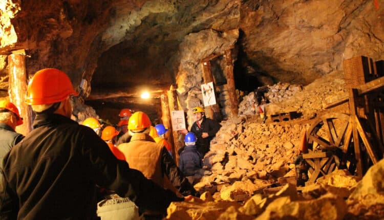 Milano: parchi geominerari, Maione e Piazza, con "piano Fontana" recuperate 12 miniere